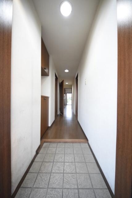 ニューリバーコートの物件内観写真