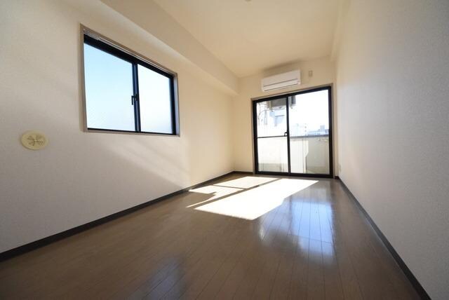 宮崎ビルの物件内観写真