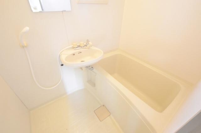 エレガントハイツの物件内観写真