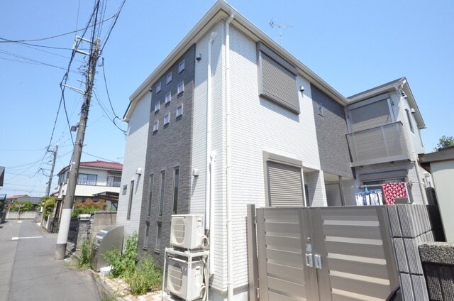 ヴィラージュ加美平の物件外観写真