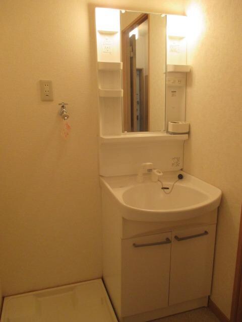 アムールサンフィールドの物件内観写真