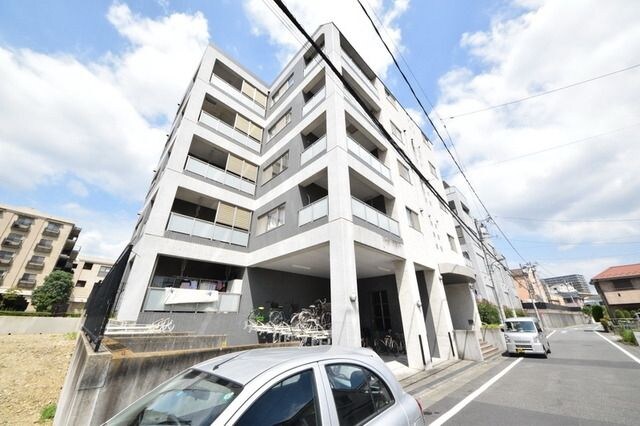 モンパルテの物件外観写真