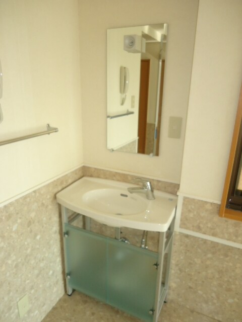 シーサイドビラ鵠沼の物件内観写真