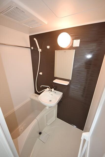 カーサ・フェリーチェ横浜杉田の物件内観写真