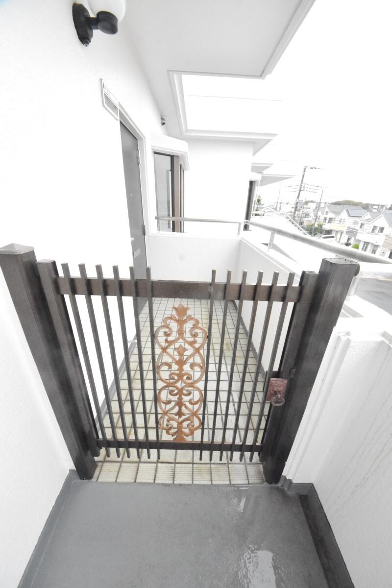 ロイヤルプラザ湘南の物件内観写真