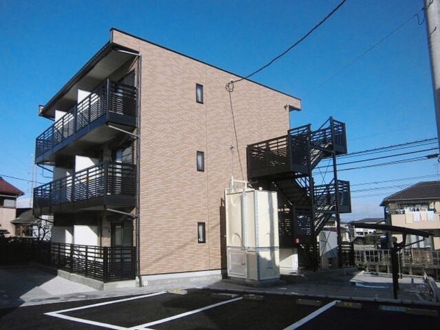 レオネクストヒルサイドテラス参 54421の物件外観写真