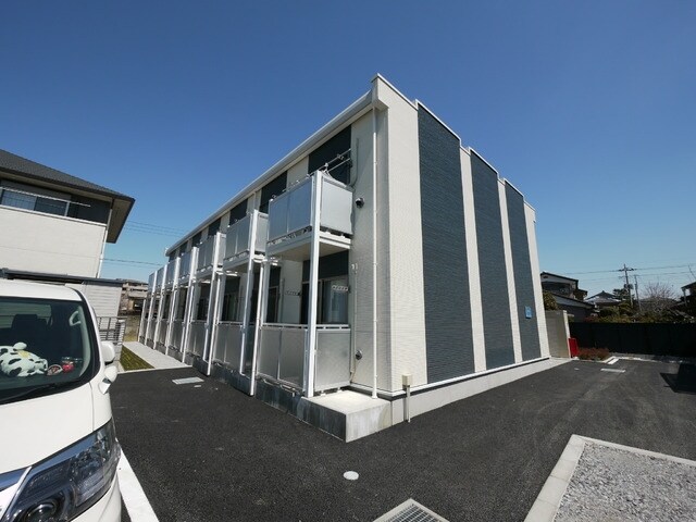 レオネクストパトリアの物件外観写真