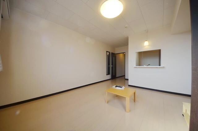 レオネクストYAMAZAKIの物件内観写真