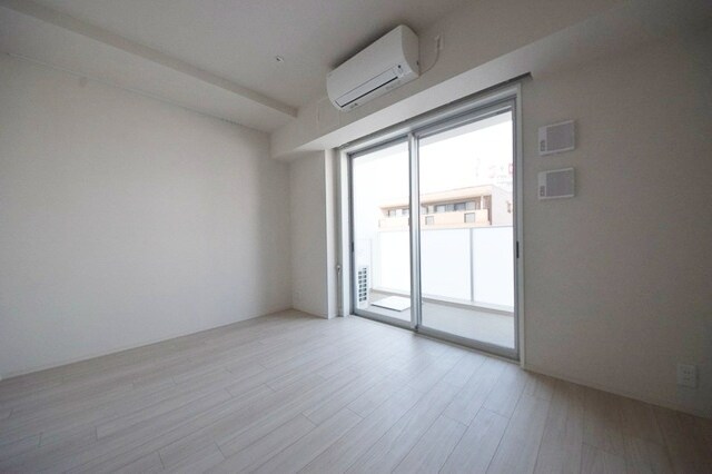 コンフォリア新中野の物件内観写真