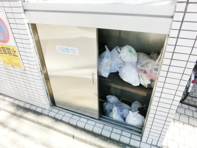 エマーレ中野新橋の物件内観写真