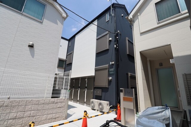 ヴィエント下井草の物件外観写真