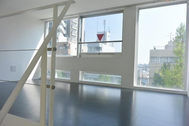 ラグゼナ東高円寺の物件内観写真