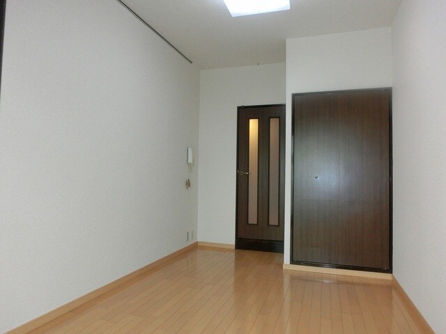 クレッセント中野富士見町の物件内観写真