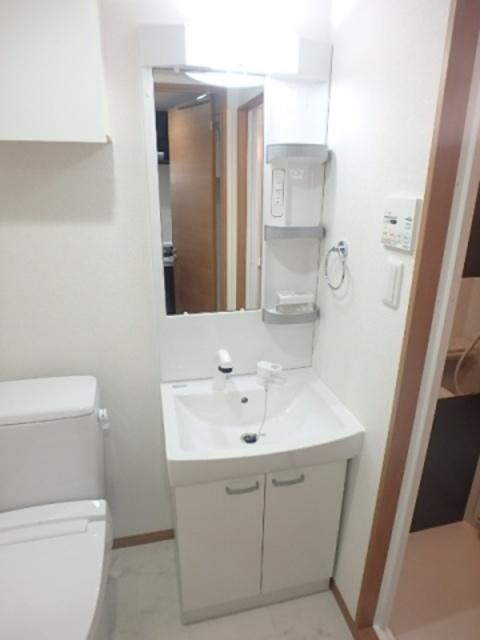 コスモリード蚕糸の森公園の物件内観写真