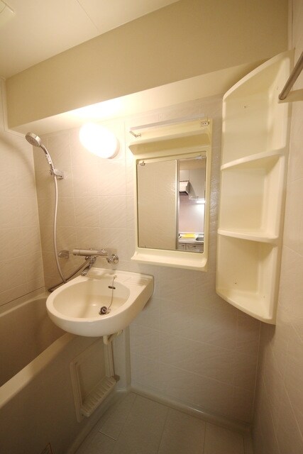 プライムアーバン行徳駅前IIの物件内観写真