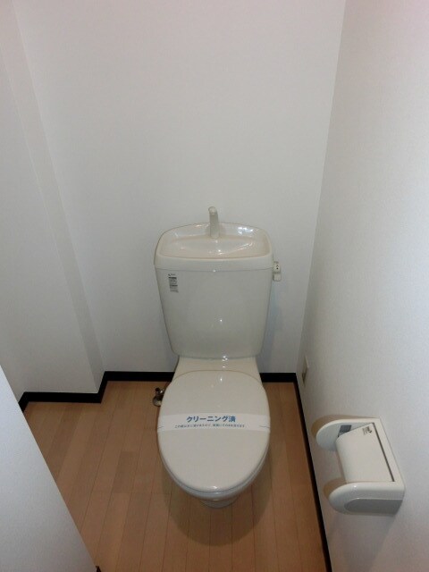 アンブラッセ新検見川の物件内観写真