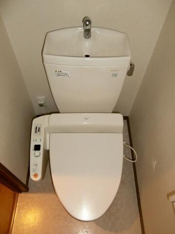 クレインコート弐番館の物件内観写真