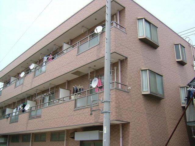 AKマンションの物件外観写真