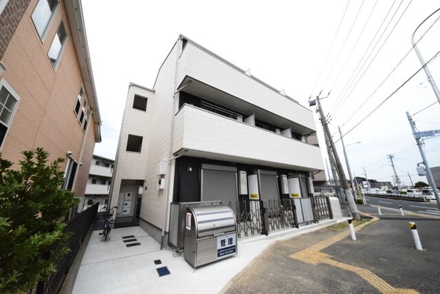 サンズ幕張の物件外観写真