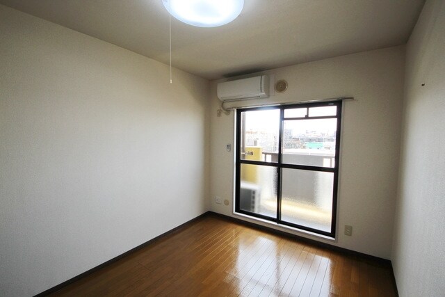 秋本ビルディングの物件内観写真