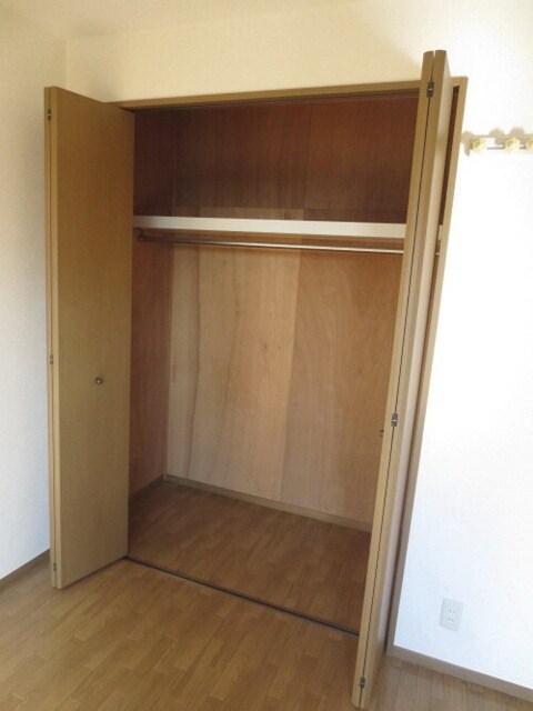 プランドール市川の物件内観写真