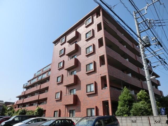 フローラルマキノの物件外観写真