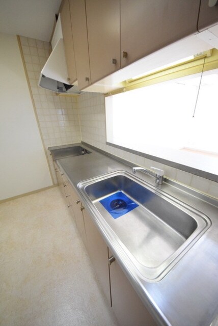 リズ市川平田の物件内観写真