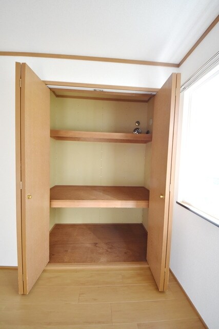 フラット花井弐番館の物件内観写真