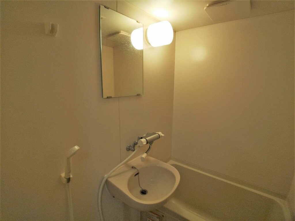 レオパレスホワイエIの物件内観写真