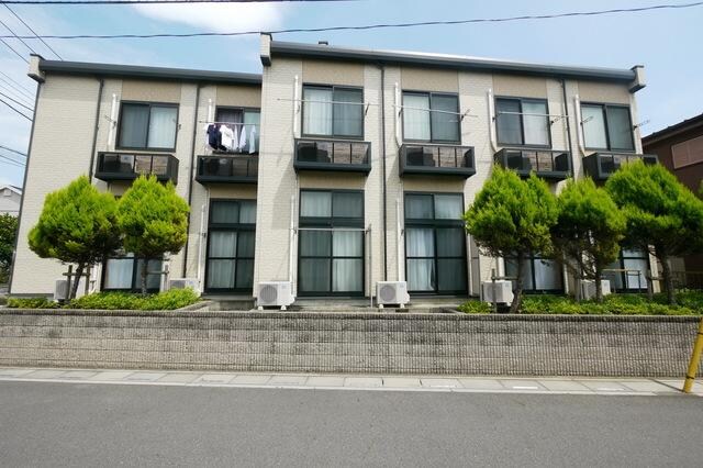 レオパレスセディアコートの物件外観写真