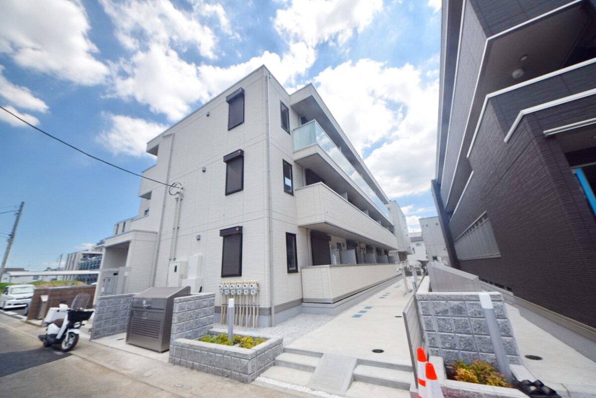 グランコート西大宮の物件外観写真