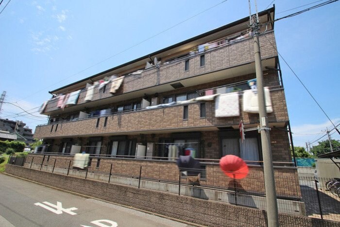 ヴィクトワール Iの物件外観写真