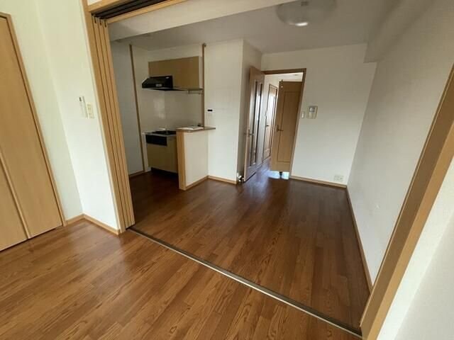 プリムスカイズの物件内観写真