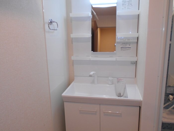 フェニックスIIIの物件内観写真