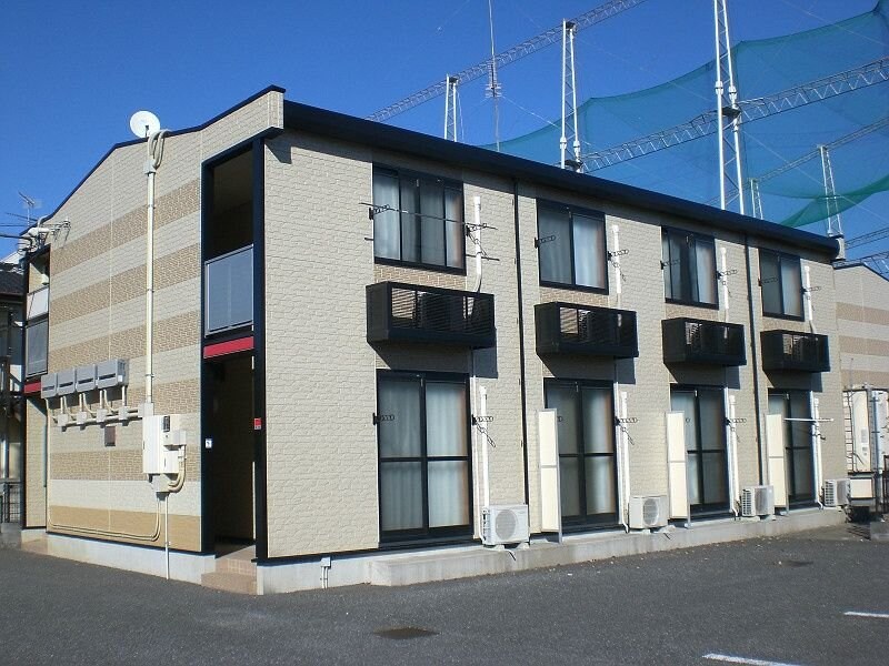 レオパレスBrightonの物件外観写真