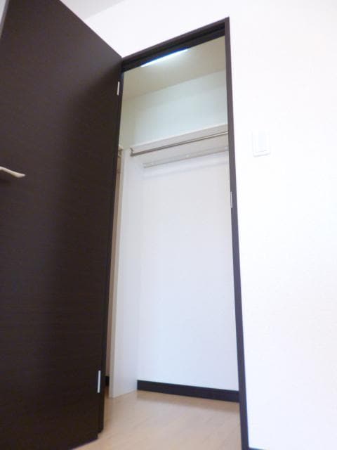 レオネクストラグレージュIIIの物件内観写真