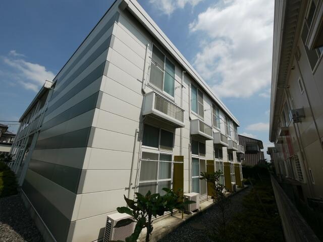 レオパレスおおすみの物件外観写真