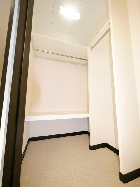 レオパレスブルームYKの物件内観写真