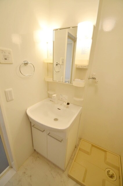 グランシャリオDの物件内観写真