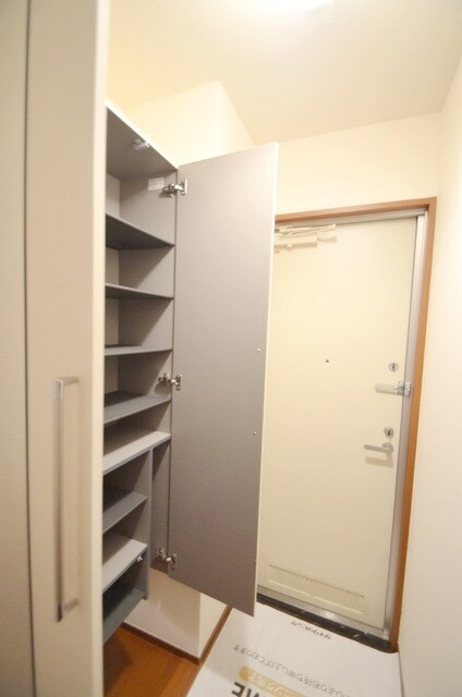 グランシャリオDの物件内観写真