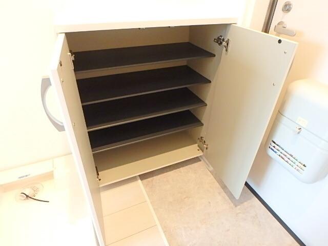 プランドール鶴見の物件内観写真