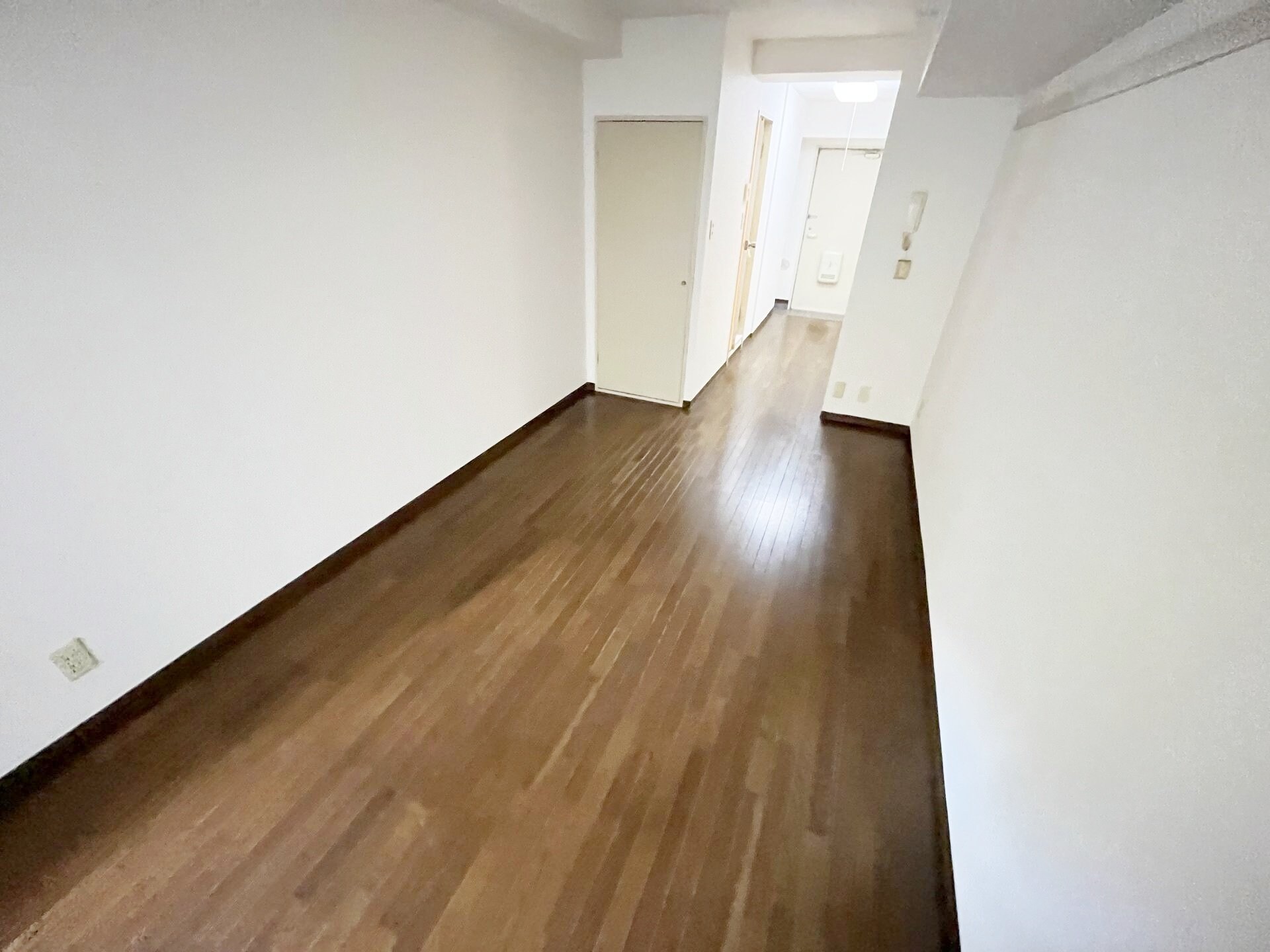 メゾンマイネの物件内観写真