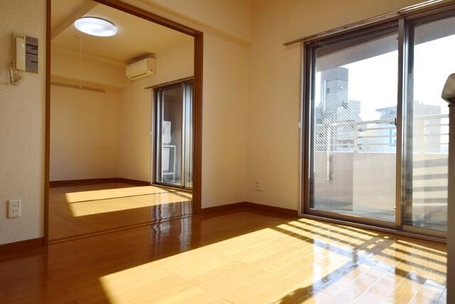 アブレスト西日暮里の物件内観写真