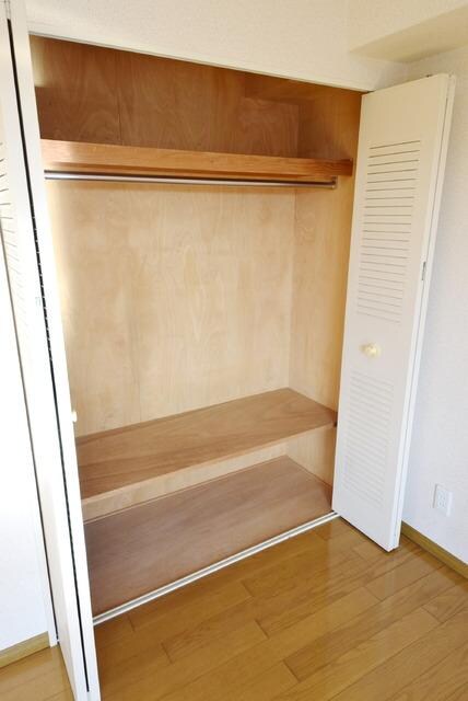 アブレスト西日暮里の物件内観写真