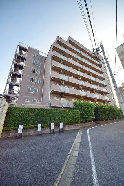 コンフォリア赤羽岩淵の物件外観写真