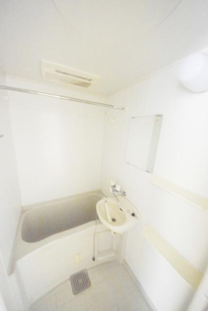 クレセント小台の物件内観写真