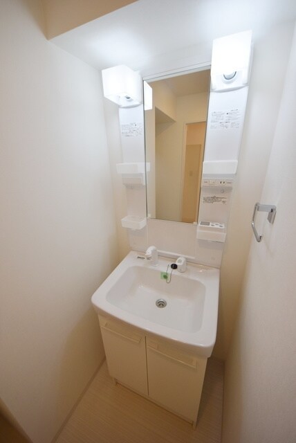 アイルプレミアム千駄木の物件内観写真