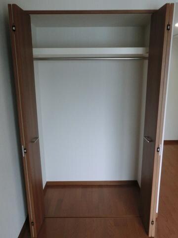 パルメゾン見次公園の物件内観写真