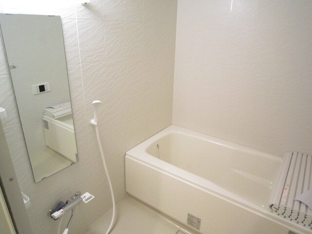 セルティスコートの物件内観写真