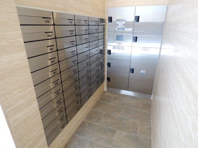 フォンターナ入谷の物件内観写真